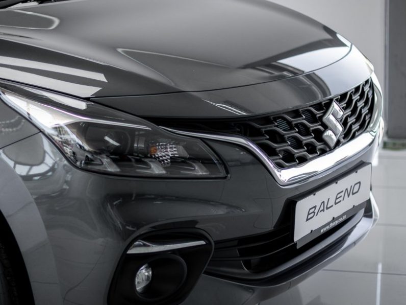 
								2024 Suzuki Baleno 1.5 GLX A/T full									