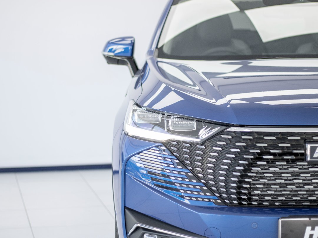 2023-Blue-Haval-H6-HEV-15T-Hybrid-Ultra-Luxury-DHT-7977999-26-1080x810-1.jpg