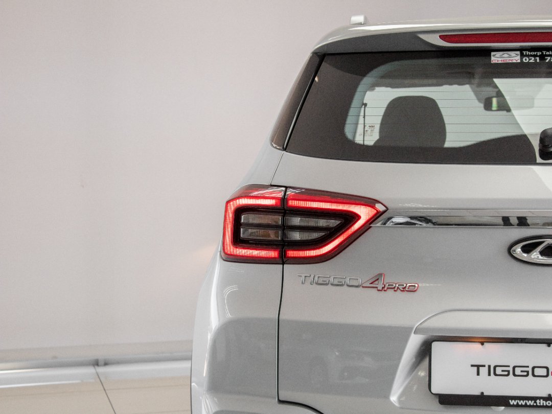 2023-Silver-Chery-Tiggo-4-Pro-15-LiT-CVT-7942141-2-1080x810-1.jpg