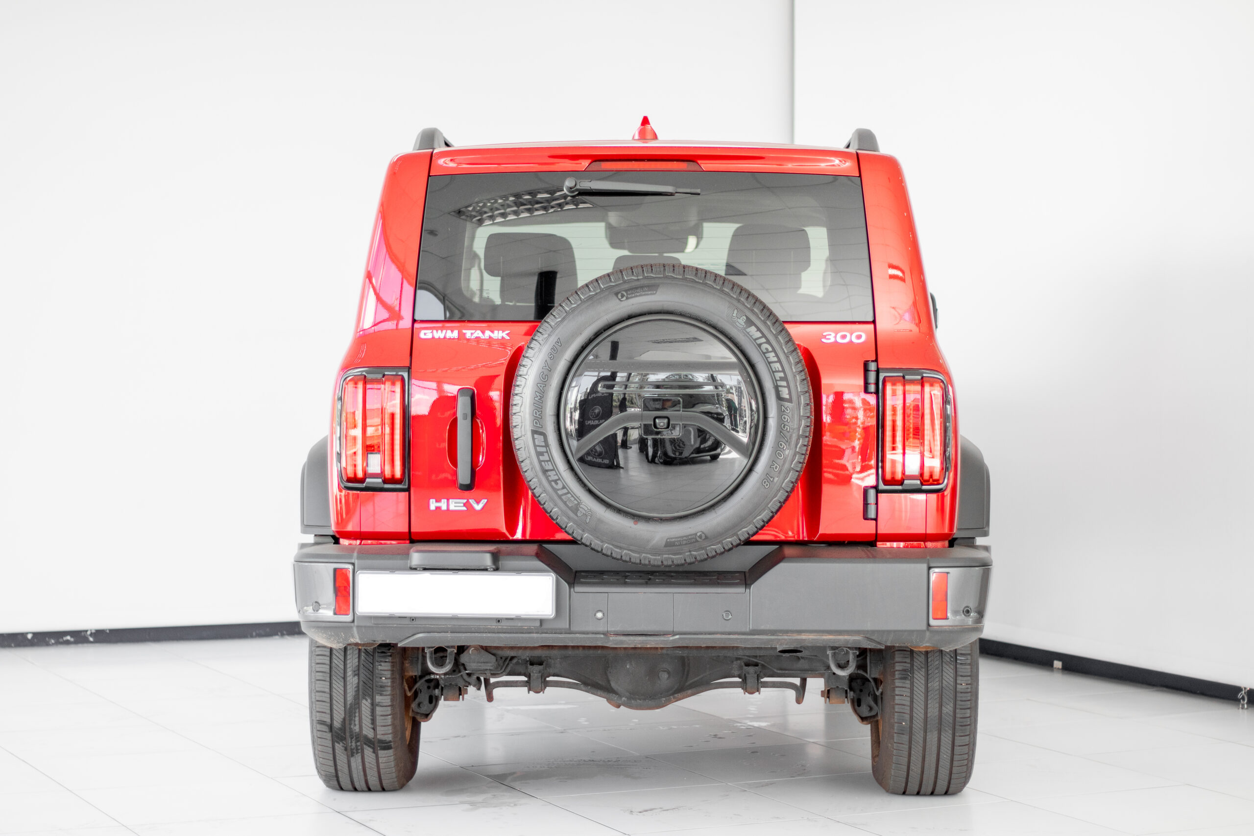 2025-Red-GWM-Tank-300-20T-HEV-9HAT-4X4-Super-Luxury-8288159-4-6000x4000-1.jpg
