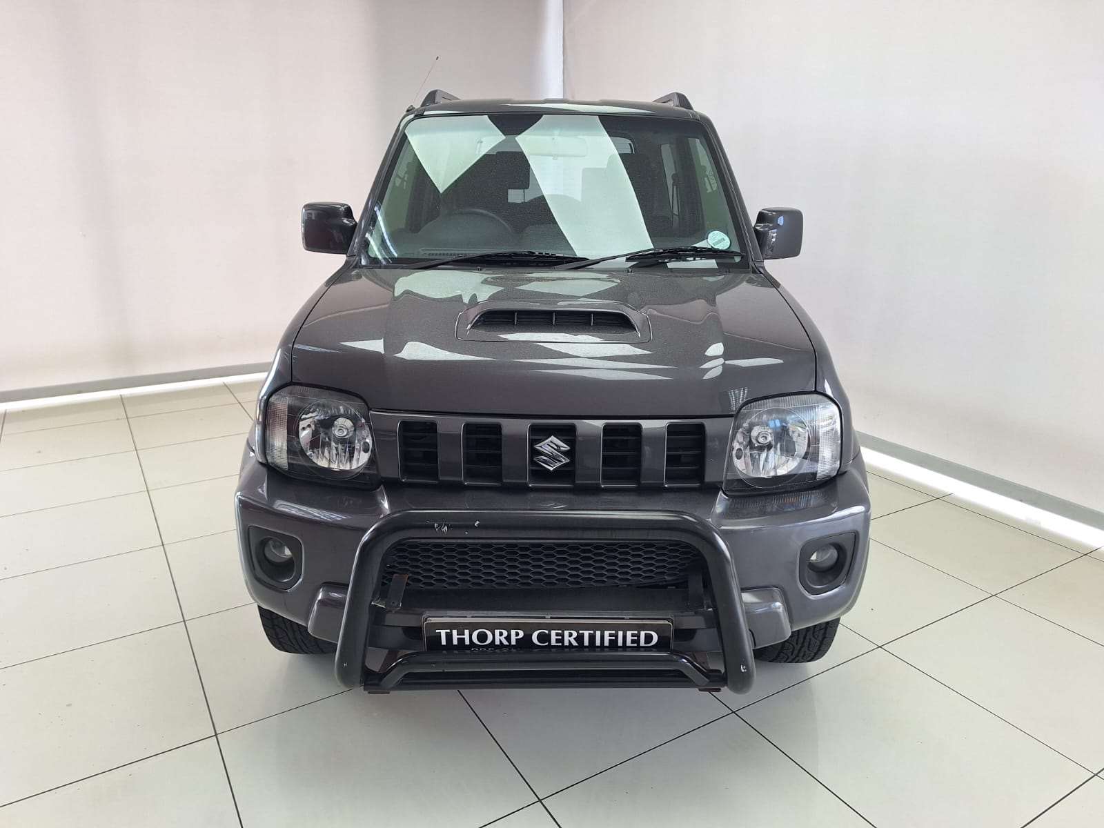 2015-Grey-Suzuki-Jimny-13-auto-8790811-3-1600x1200-1.jpg