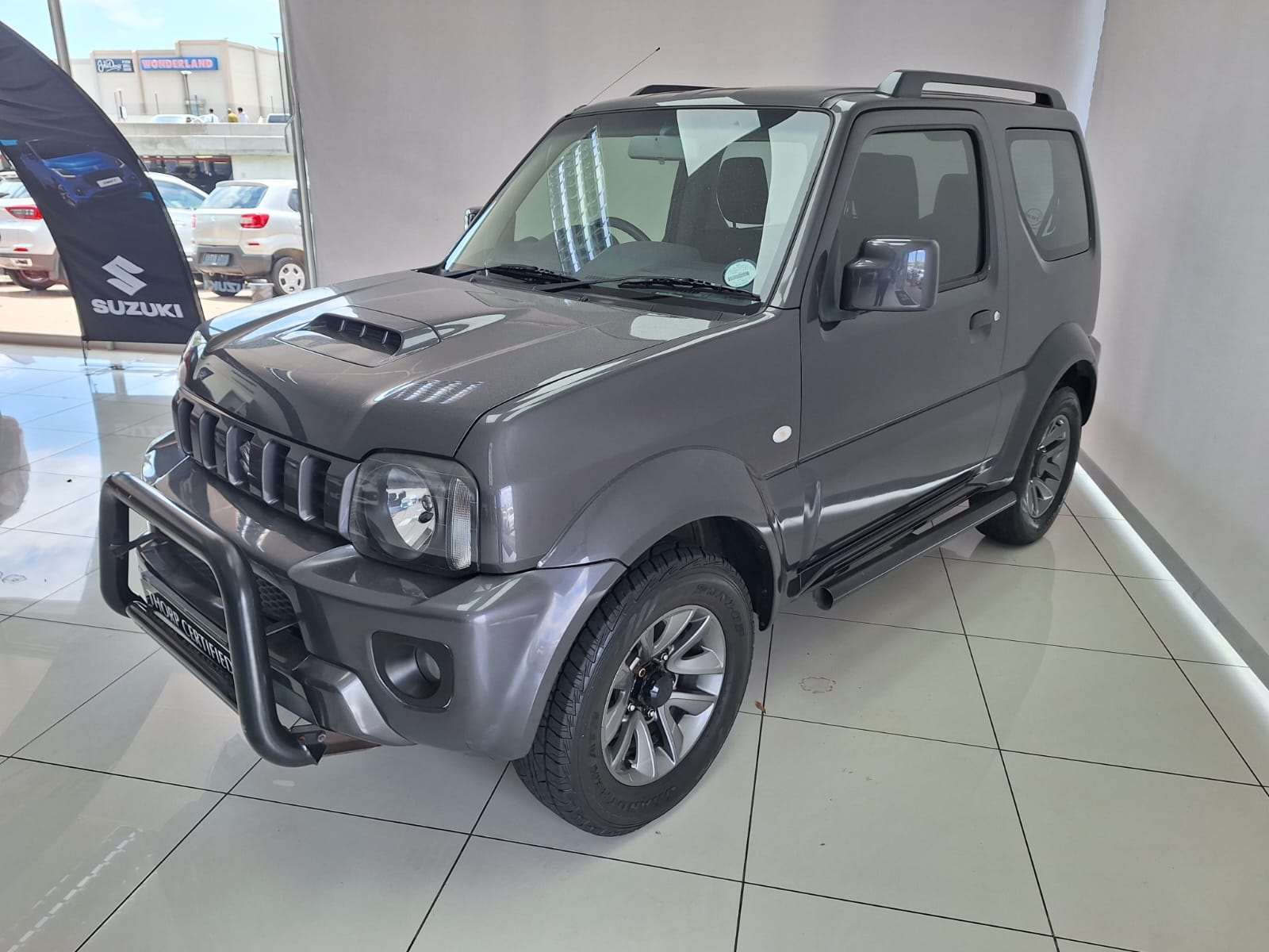 2015-Grey-Suzuki-Jimny-13-auto-8790811-5-1600x1200-1.jpg