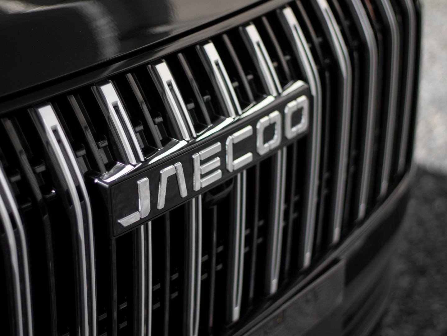 2026-Black-JAECOO-J5-15T-Glacier-8801722-9-1439x1080-1.jpeg